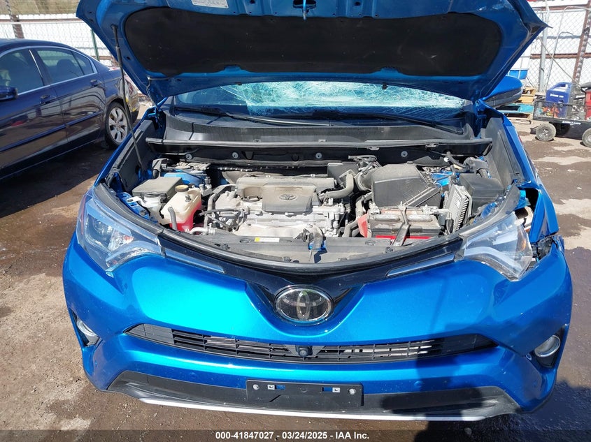 2018 TOYOTA RAV4 VIN: 2T3YFREV1JW473994