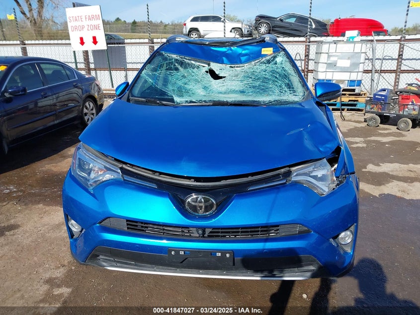 2018 TOYOTA RAV4 VIN: 2T3YFREV1JW473994