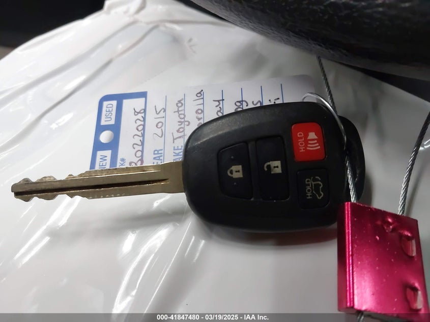 2015 TOYOTA COROLLA VIN: 5YFBURHE9FP240521