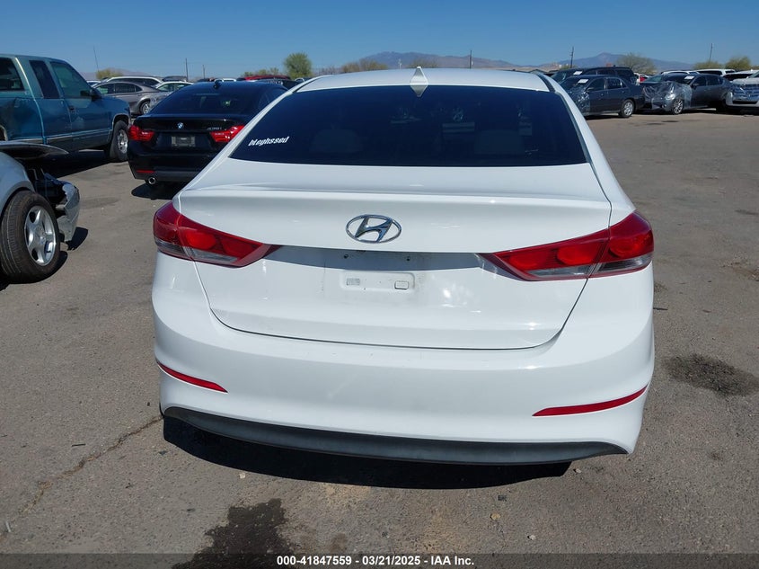 2018 HYUNDAI ELANTRA SEL - 5NPD84LF6JH281579