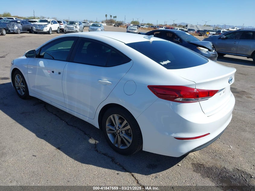 2018 HYUNDAI ELANTRA SEL - 5NPD84LF6JH281579