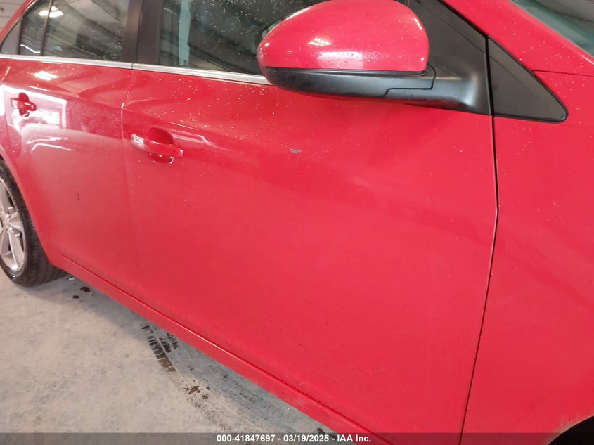 2015 CHEVROLET CRUZE VIN: 1G1PE5SB9F7204011