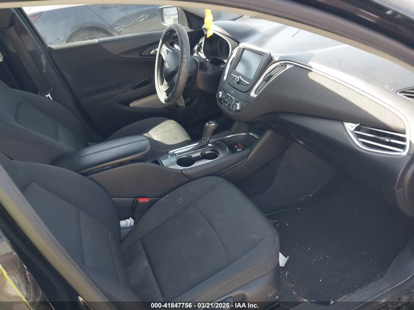 2017 CHEVROLET MALIBU VIN: 1G1ZE5STXHF111184