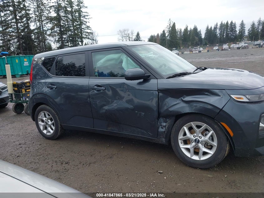 2020 KIA SOUL S - KNDJ23AU7L7715807