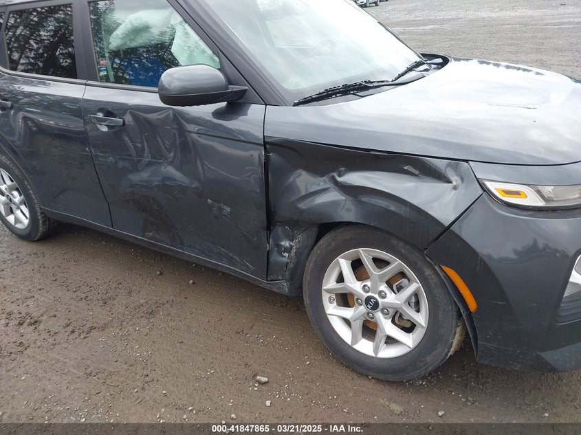 2020 KIA SOUL S - KNDJ23AU7L7715807
