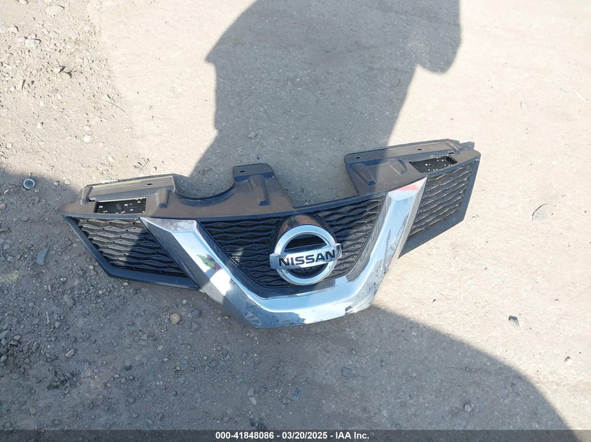 2015 NISSAN ROGUE SV - KNMAT2MV1FP524545