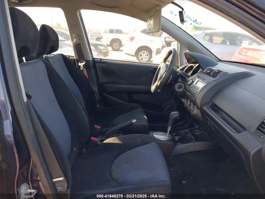 2008 HONDA FIT VIN: JHMGD38638S050726