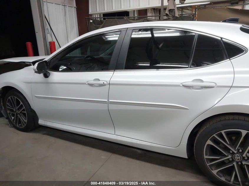2025 TOYOTA CAMRY VIN: 4T1DAACKXSU520229
