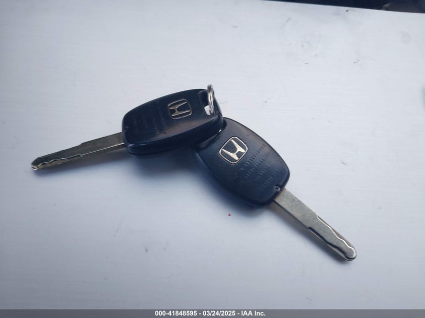 2010 HONDA ACCORD VIN: 1HGCP2F43AA018956