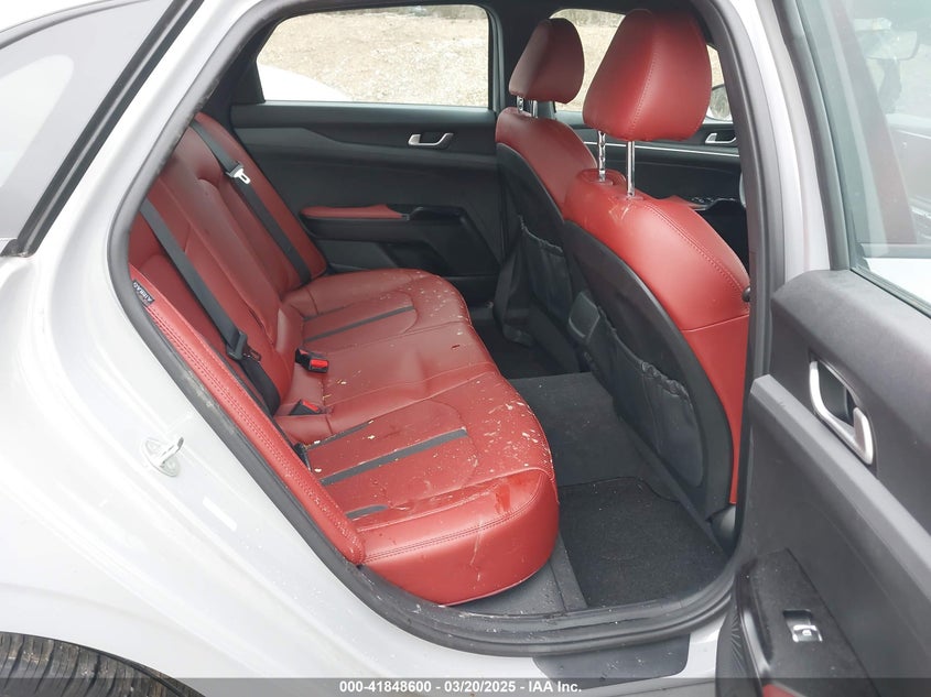 2024 KIA K5 VIN: 5XXG64J23RG253362