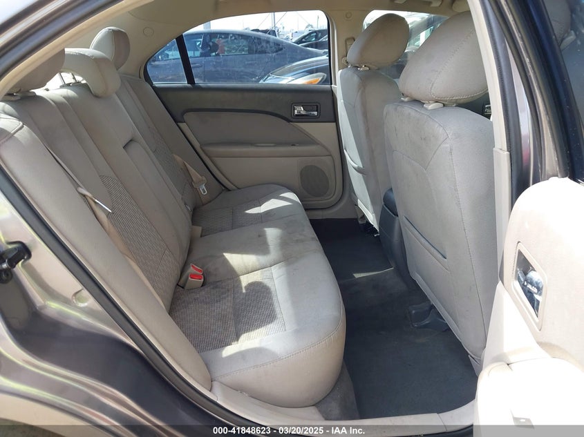 2011 FORD FUSION VIN: 3FAHP0HG2BR287298