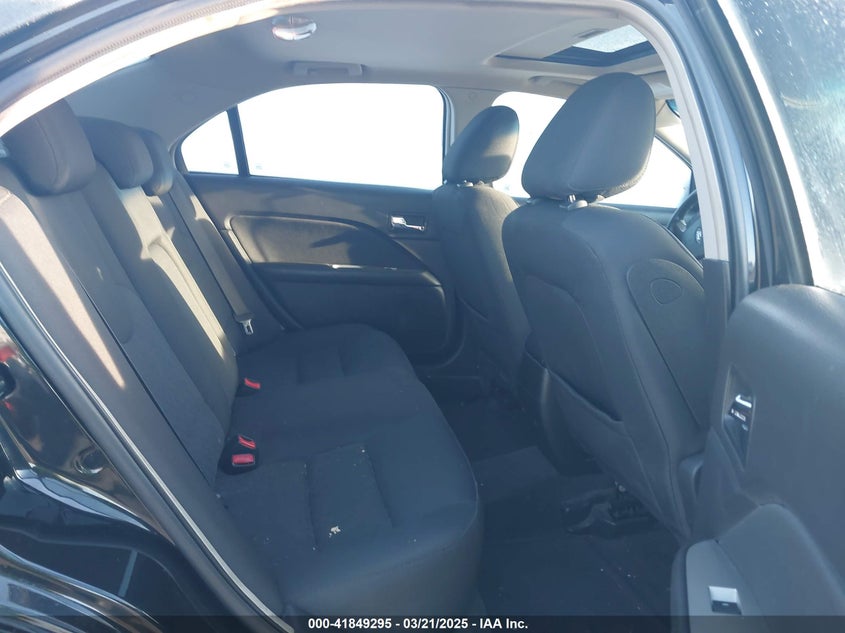 2010 FORD FUSION VIN: 3FAHP0JA5AR174143