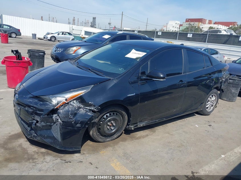 2018 TOYOTA PRIUS VIN: JTDKBRFU2J3067975