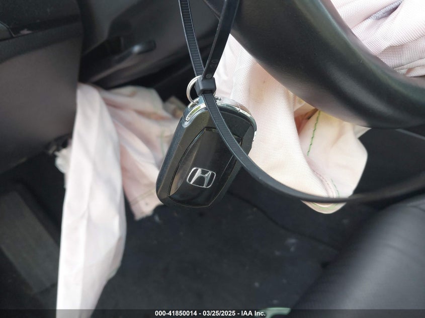 2024 HONDA CIVIC VIN: 19XFL1H77RE026947