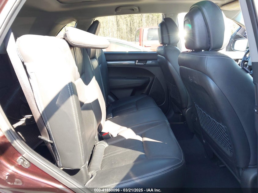 2011 Kia Sorento Sx V6 VIN: 5XYKWDA25BG160578 Lot: 41850096