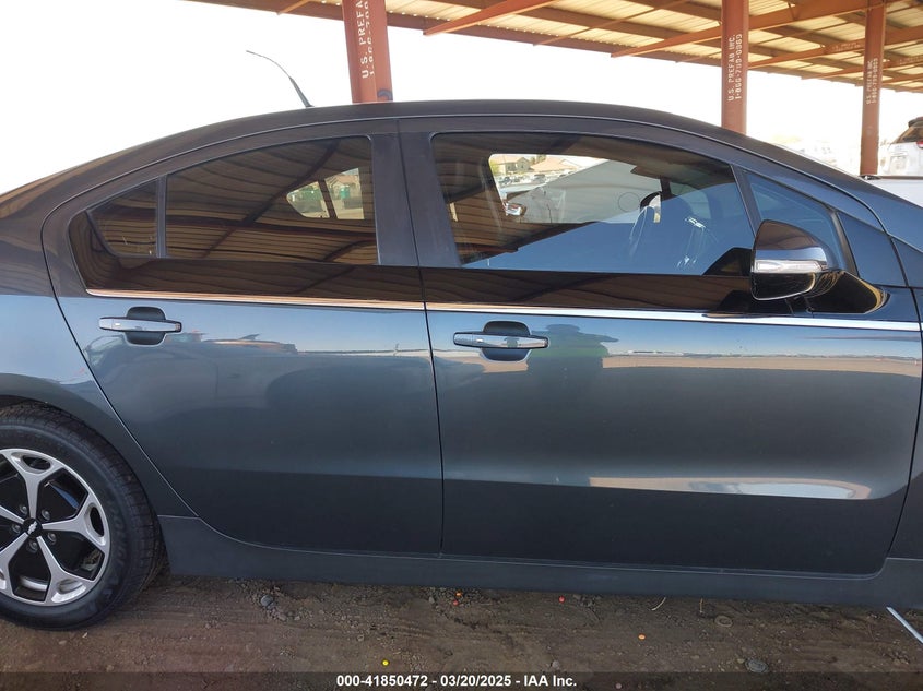 2013 CHEVROLET VOLT VIN: 1G1RH6E45DU105123