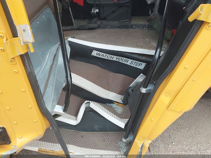 2024 Ic Corporation 3000 Ce VIN: 4DRBUC8N0RB814273 Lot: 41850507