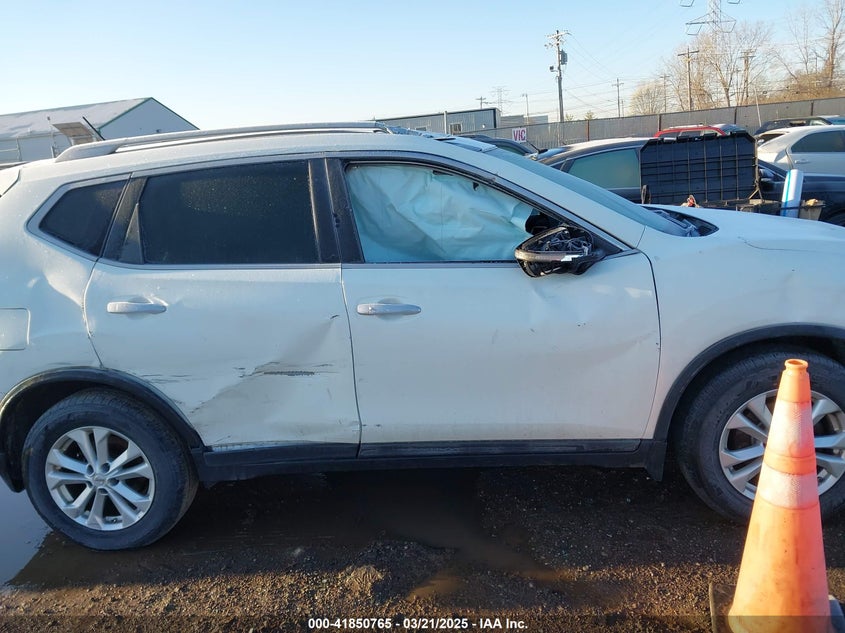 2014 NISSAN ROGUE SV - 5N1AT2MV2EC827951