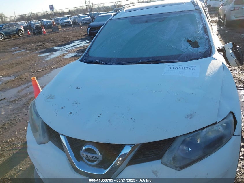 2014 NISSAN ROGUE SV - 5N1AT2MV2EC827951