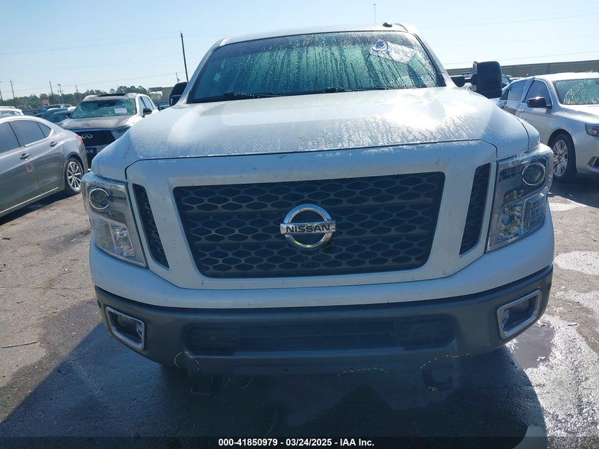 1N6BA1F46KN533916 2019 NISSAN TITAN photo no. 12