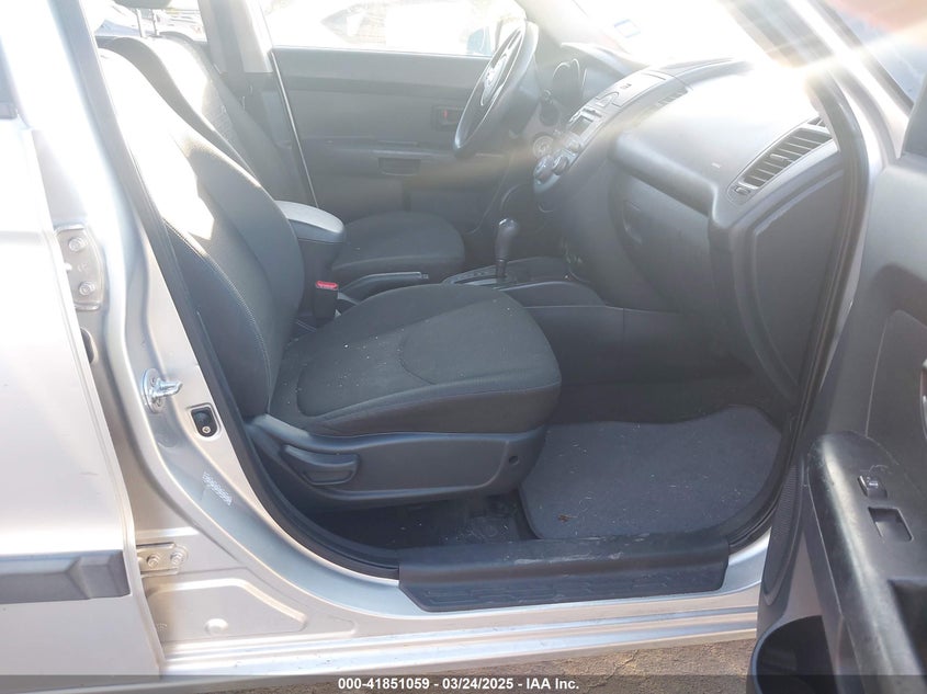 2010 KIA SOUL VIN: KNDJT2A24A7094237