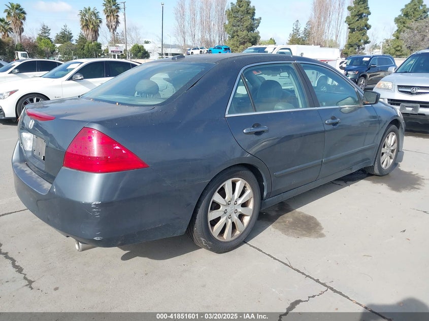 2006 HONDA ACCORD VIN: 1HGCM66806A017404