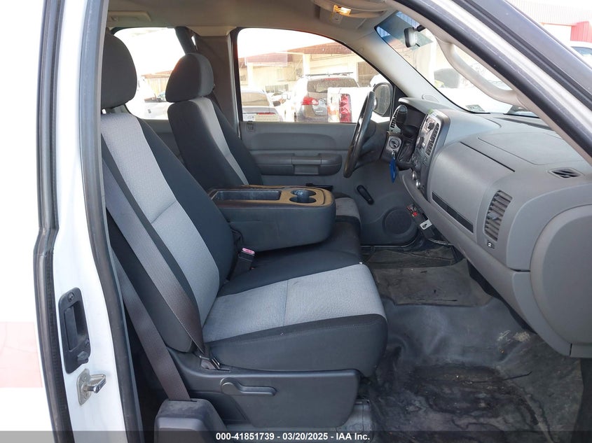 2007 CHEVROLET SILVERADO VIN: 1GCEC19077Z637107