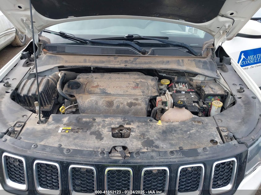 2019 JEEP COMPASS VIN: 3C4NJCBB1KT802050