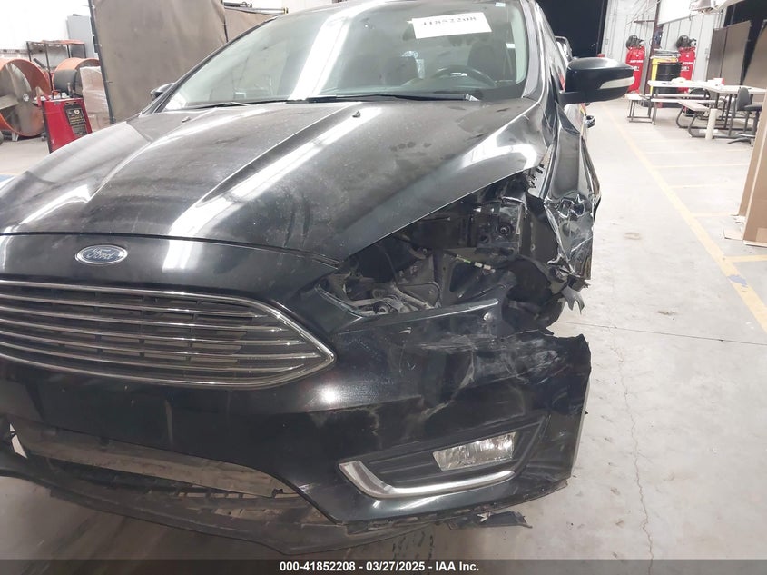 2017 FORD FOCUS VIN: 1FADP3N24HL272396