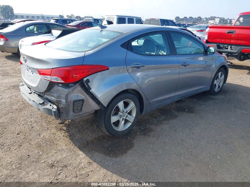 2011 HYUNDAI ELANTRA VIN: KMHDH4AE2BU081392