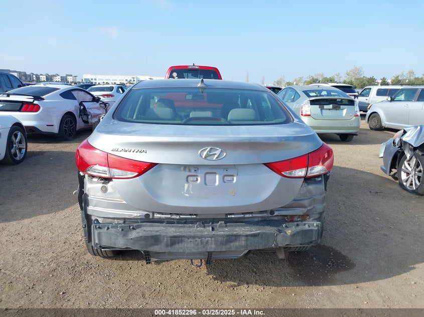 2011 HYUNDAI ELANTRA VIN: KMHDH4AE2BU081392