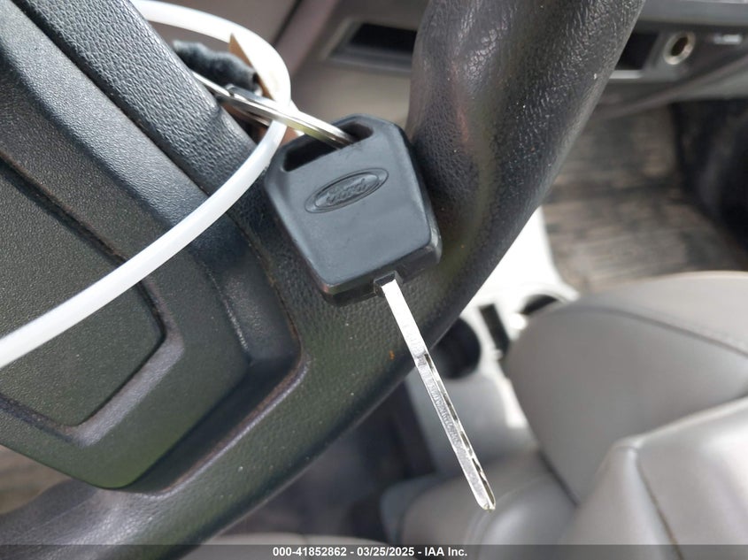 2019 Ford F-250 Xl VIN: 1FDBF2A62KED43092 Lot: 41852862