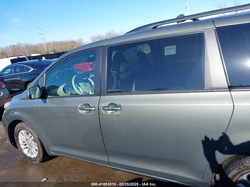 2012 TOYOTA SIENNA VIN: 5TDYK3DC8CS254057