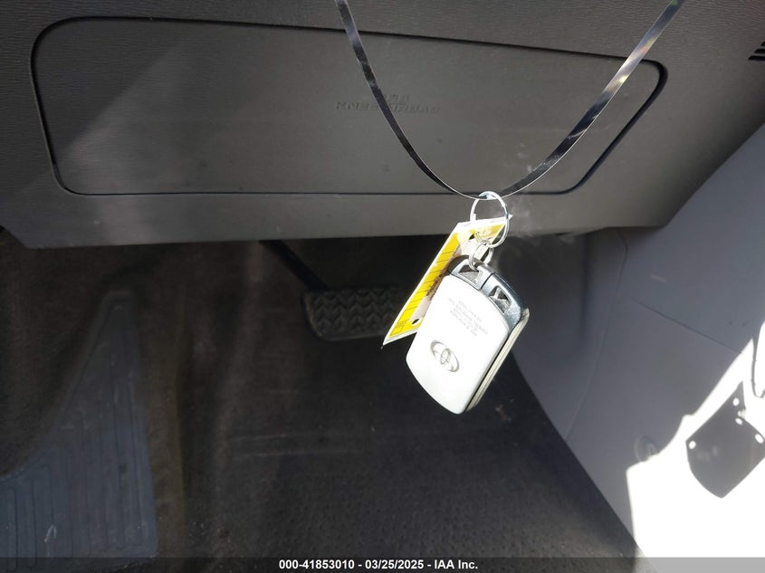 2012 TOYOTA SIENNA VIN: 5TDYK3DC8CS254057
