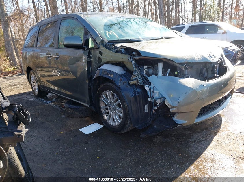 2012 TOYOTA SIENNA VIN: 5TDYK3DC8CS254057