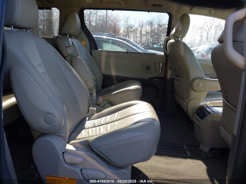 2012 TOYOTA SIENNA VIN: 5TDYK3DC8CS254057