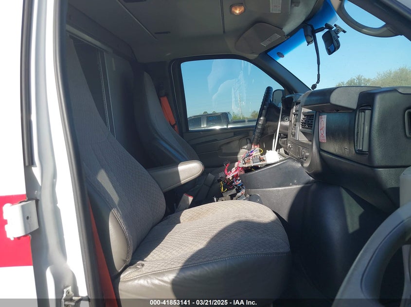 2015 CHEVROLET EXPRESS 3500 DIESEL - 1GBZGUCL6F1173660