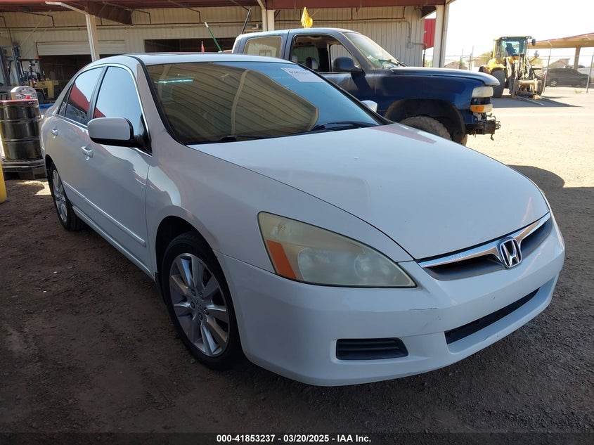 2006 HONDA ACCORD VIN: 1HGCM66526A056811