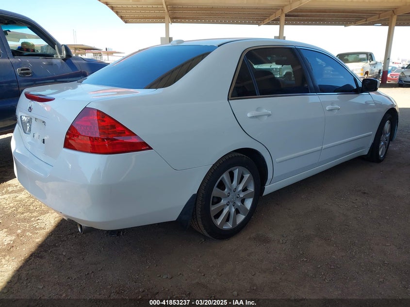 2006 HONDA ACCORD VIN: 1HGCM66526A056811