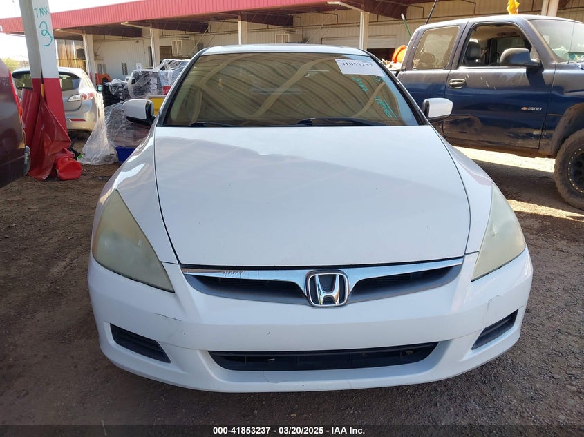 2006 HONDA ACCORD VIN: 1HGCM66526A056811