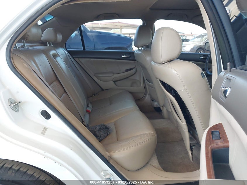 2006 HONDA ACCORD VIN: 1HGCM66526A056811