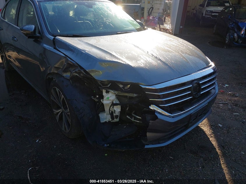 2022 VOLKSWAGEN PASSAT VIN: 1VWSA7A38NC003707