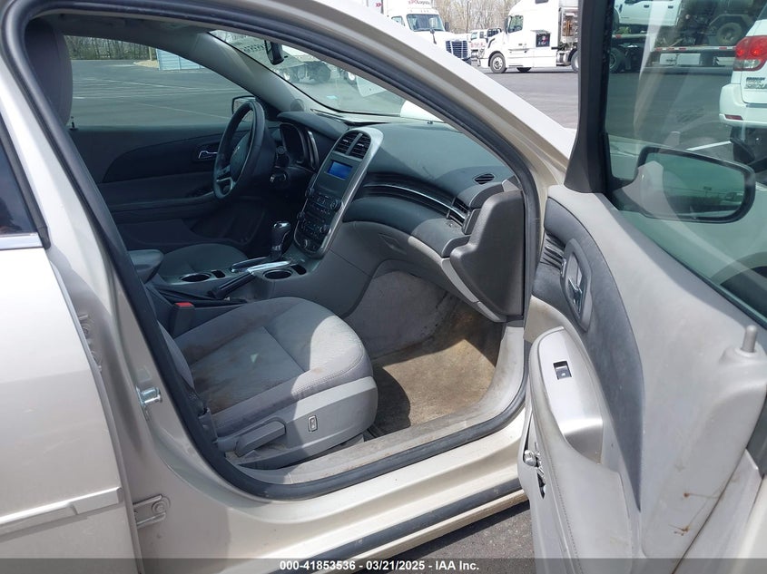 2015 CHEVROLET MALIBU VIN: 1G11B5SL8FF247798