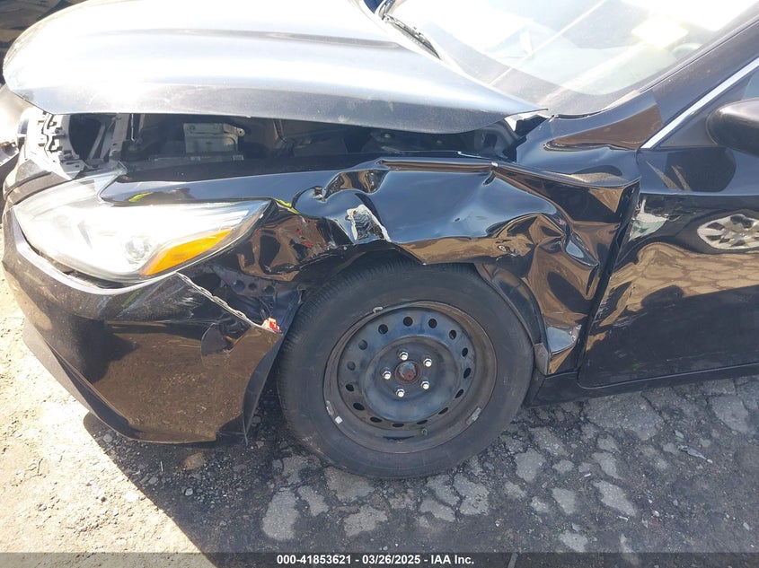 2017 NISSAN ALTIMA VIN: 1N4AL3AP3HN365642