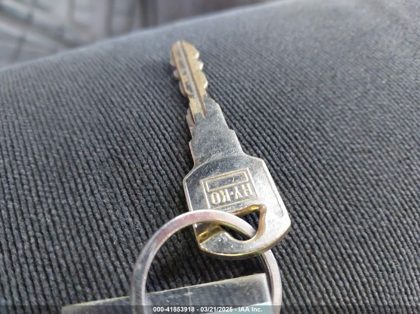 2001 Chevrolet Tahoe Ls VIN: 1GNEK13T51J260439 Lot: 41853918