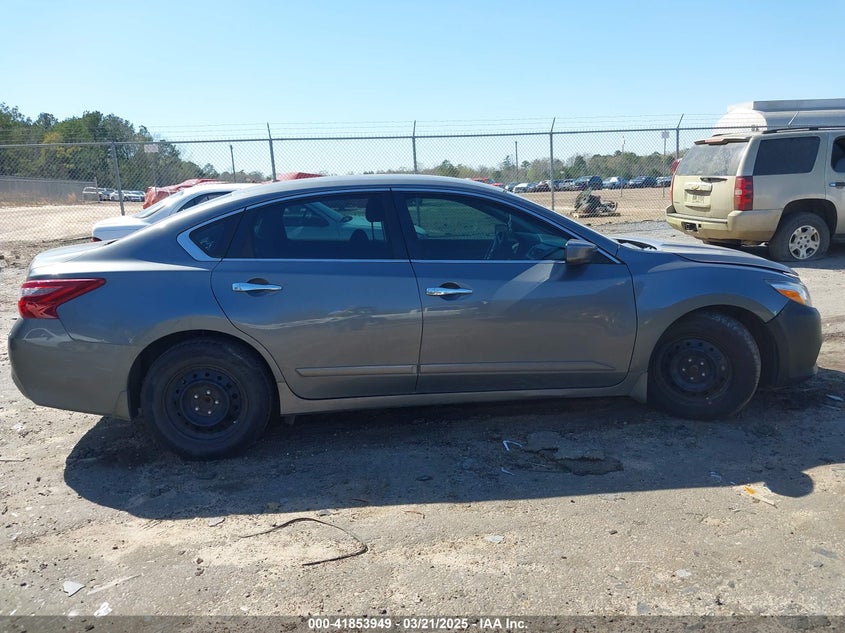 2018 NISSAN ALTIMA VIN: 1N4AL3AP6JC221780