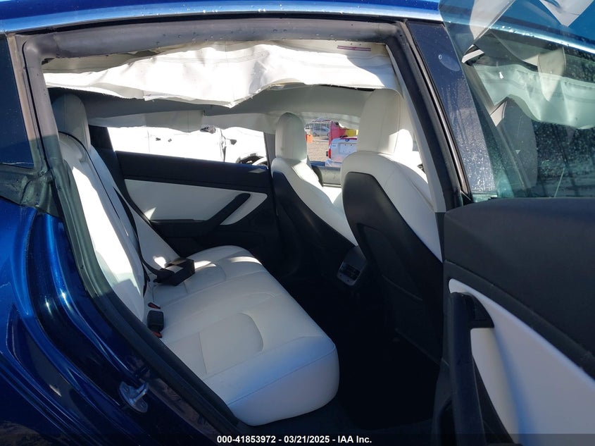 2019 TESLA MODEL 3 VIN: 5YJ3E1EB7KF454636