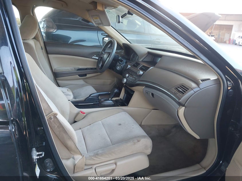 2009 HONDA ACCORD VIN: 1HGCP26379A063532