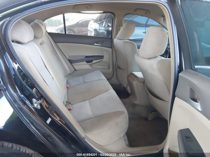 2009 HONDA ACCORD VIN: 1HGCP26379A063532