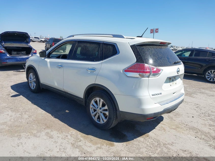 2015 NISSAN ROGUE SV - KNMAT2MTXFP538846